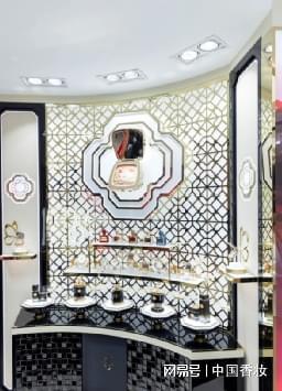 融媒体发布2025中国美妆品牌营销年度报告pg电子模拟器免费试玩万字长文！中国香妆(图3)